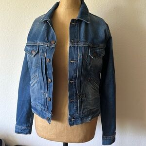 Imogene and Willie sz S Jean jacket pockets great pre owned condition